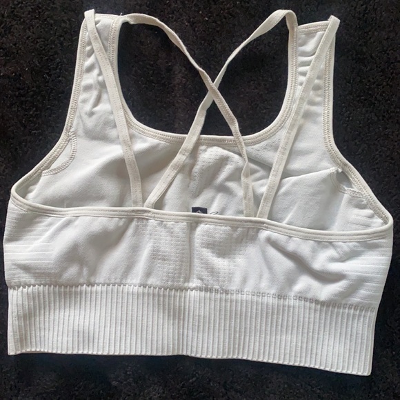 Blue women’s best sports bra. - Picture 2 of 3
